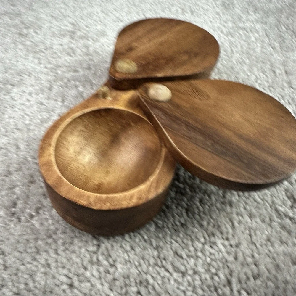 *READ* Meritage Dual Spice‎ Cellar Wood Salt & Pepper Bowls Swivel Lids 2016